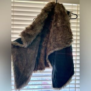 Faux fur Vest